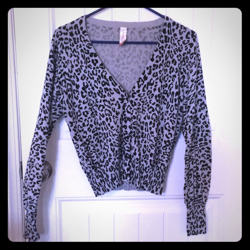 Leopard sweater